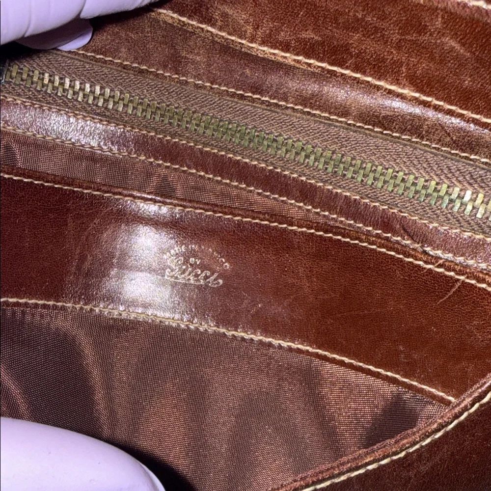 Vintage Gucci Brown Monogram Clutch with Green & Red Web Stripe - Picture 4 of 13